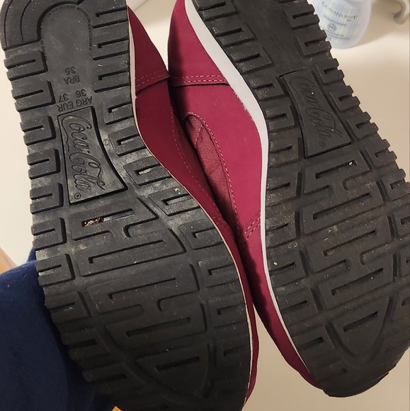 Coca cola shoes - Picture 5 of 5